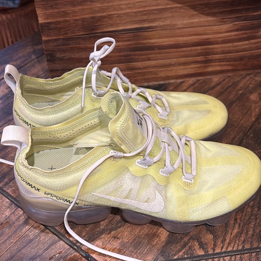 Nike vapor max